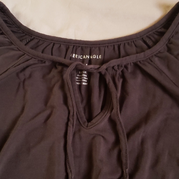 AMERICAN EAGLE top size S - Picture 2 of 3
